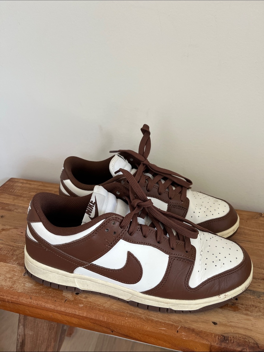 Nike Men’s Brown and White Low-Top Dunks/Sneakers